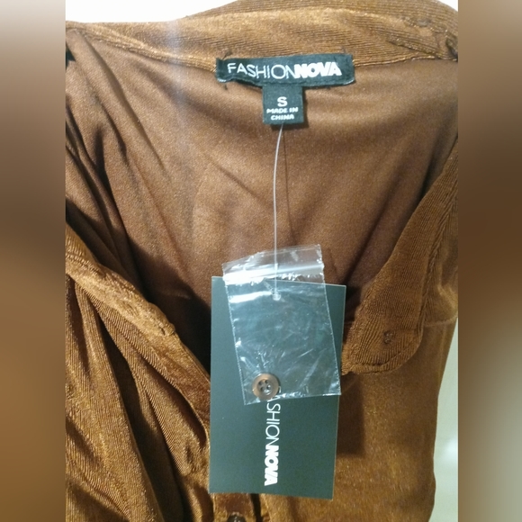 NWT FashionNova Janelle Ruched Shirt Dress Cognac Size S - Picture 4 of 5
